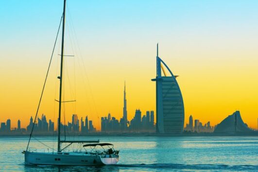 Combo Tour: Dubai City Tour & Evening Desert Safari